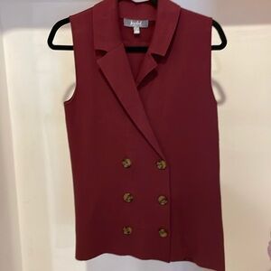 Womens knit sleeveless top